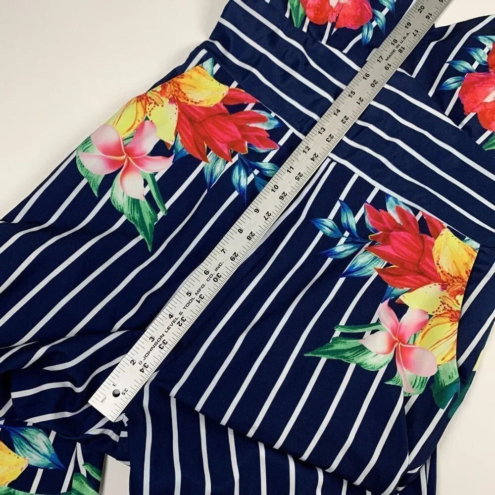 Chicways Floral and Striped Jumpsuit Size Large Hibiscus Flower Vneck blue - Picture 6 of 9